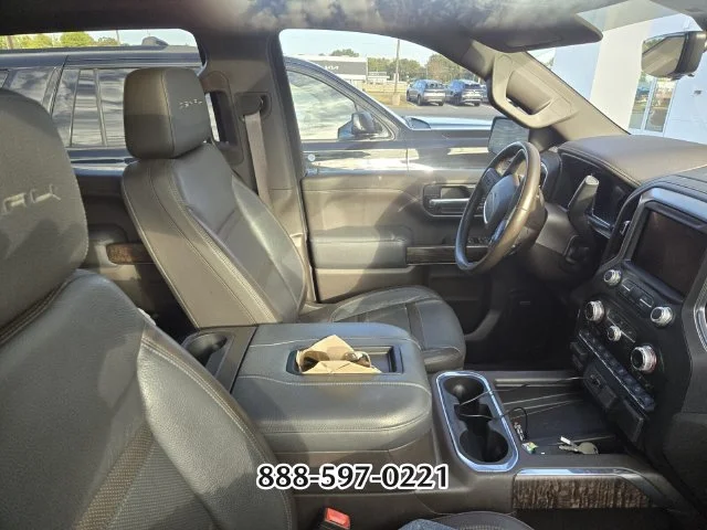 Used 2020 White GMC Denali image 11