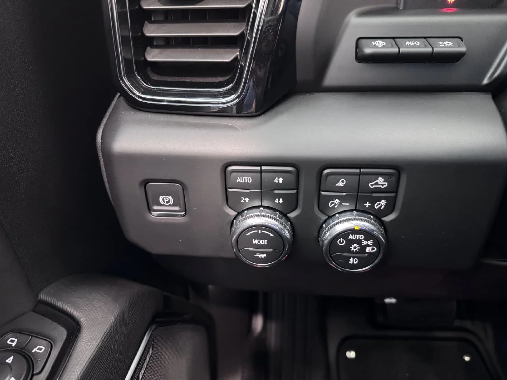 2026 GMC Sierra 1500 AT4X - Photo 26