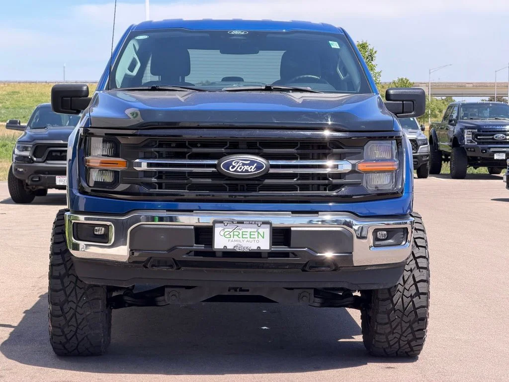 Used 2025 Blue Ford XLT image 22