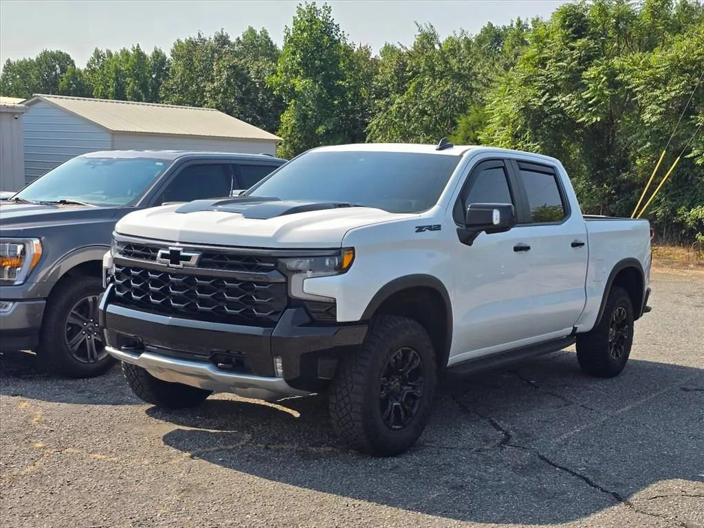 Used 2024 Summit White Chevrolet ZR2 image 2
