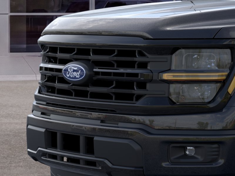 New 2026 Agate Black Metallic Ford XLT image 39
