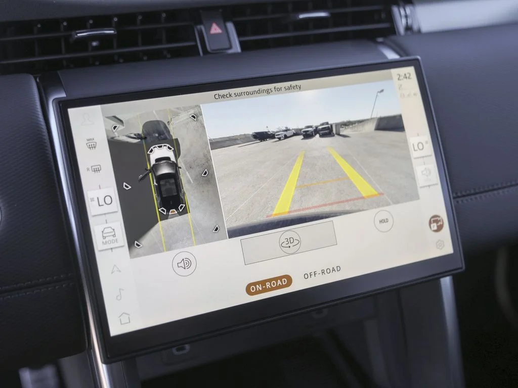 New 2025 Black Land Rover SE image 22