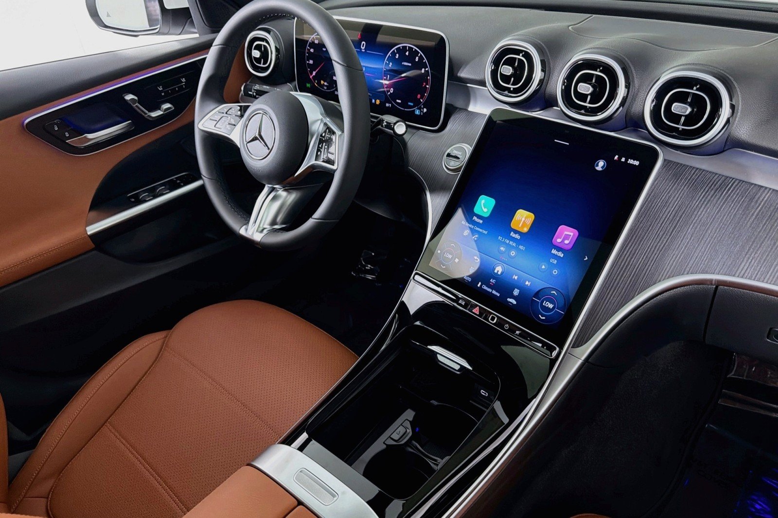 New 2026 Polar White Mercedes-Benz C 300 Sedan image 15