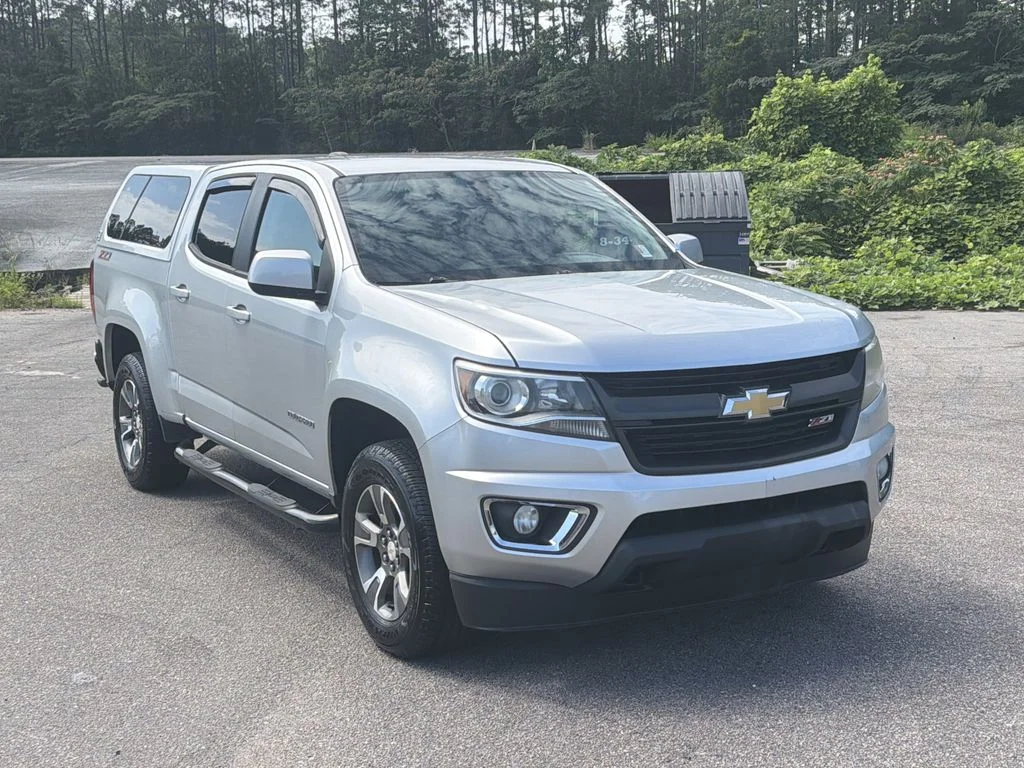 Used 2016 Silver Chevrolet Z71 image 1