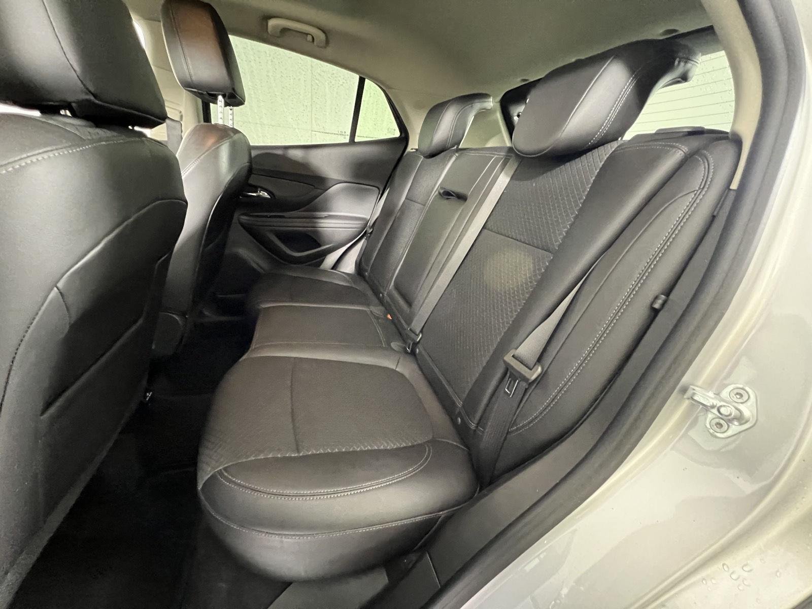 Used 2022 Quicksilver Metallic Buick Preferred image 19