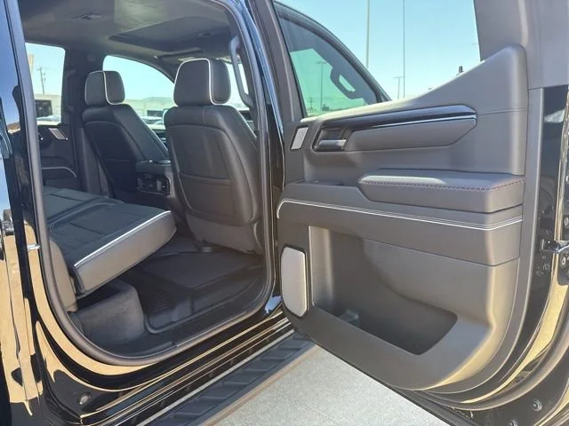 2026 GMC Sierra 1500 AT4X - Photo 45