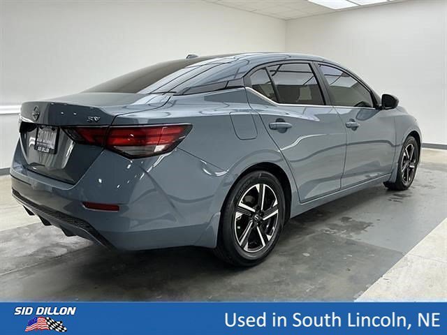 Used 2024 Gray Nissan SV image 4