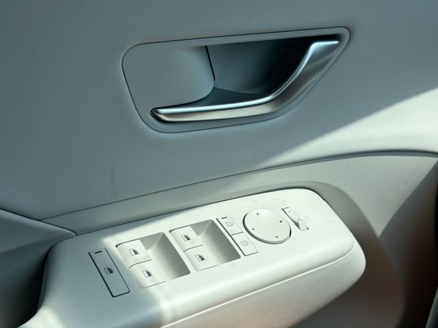 New 2026 White Hyundai Limited AWD image 44