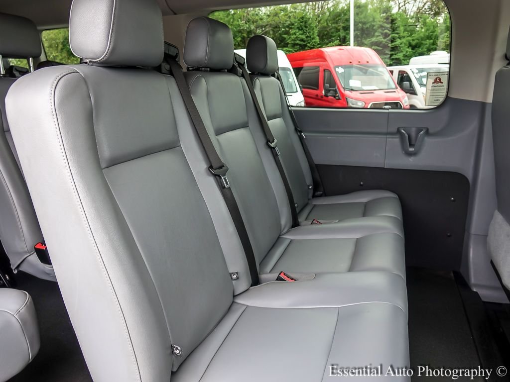 Used 2016 Oxford White Ford XL image 25