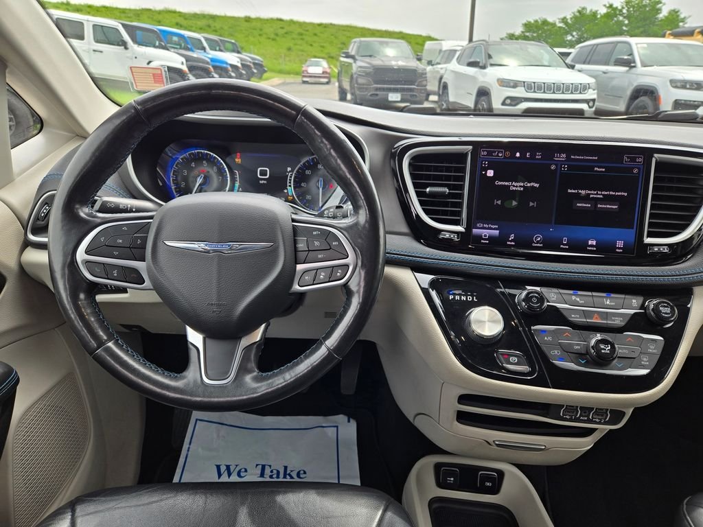 Used 2021 White Chrysler Touring L image 18