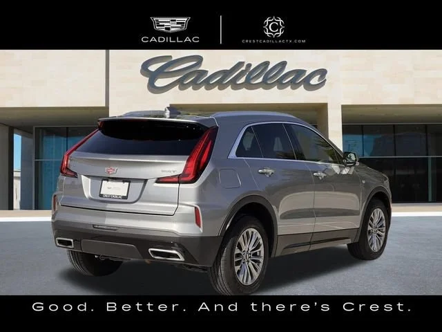 Used 2025 Argent Silver Metallic CADILLAC Premium Luxury image 2