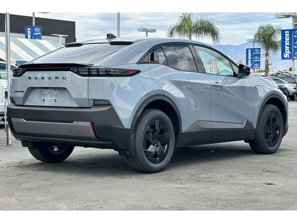 New 2026 METROPOLIS GRAY METALLIC Subaru Premium FWD image 3