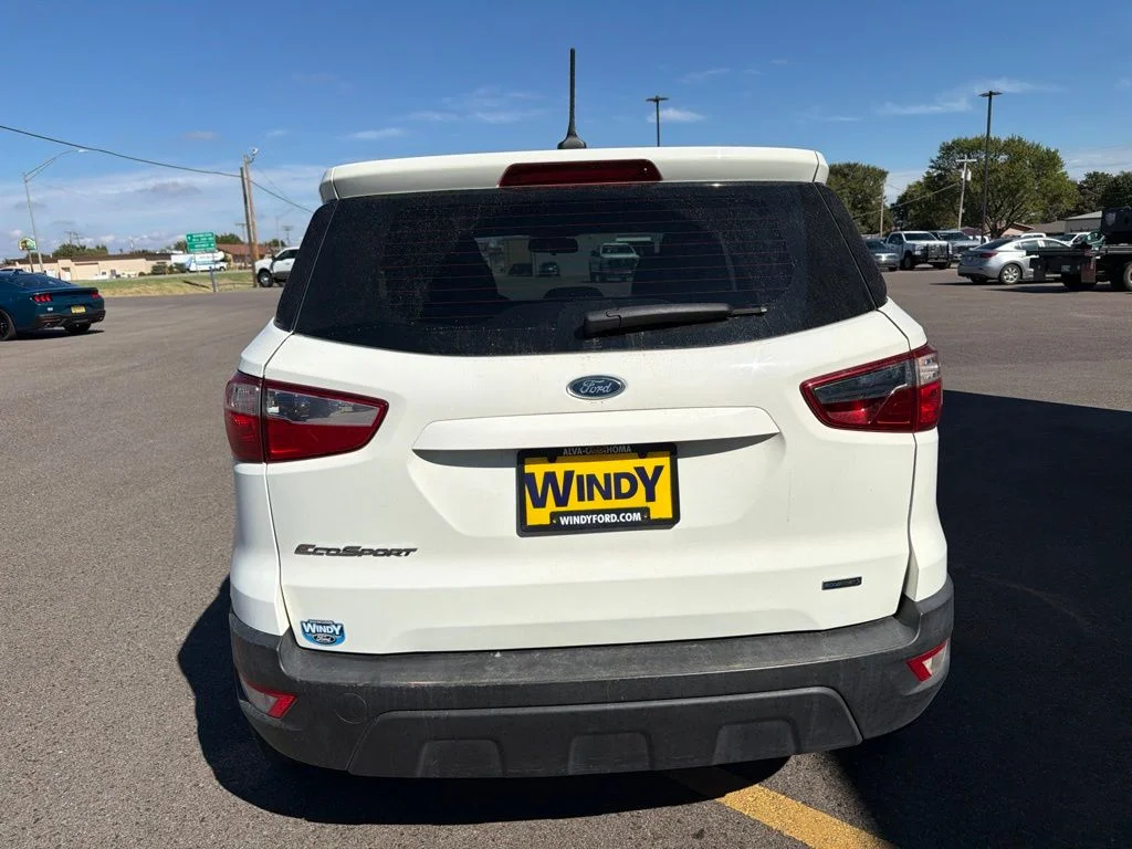 Used 2020 Diamond White Ford S image 7