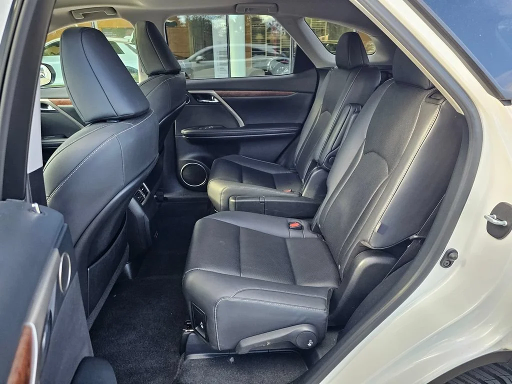 Used 2022  Lexus RX 450hL image 17