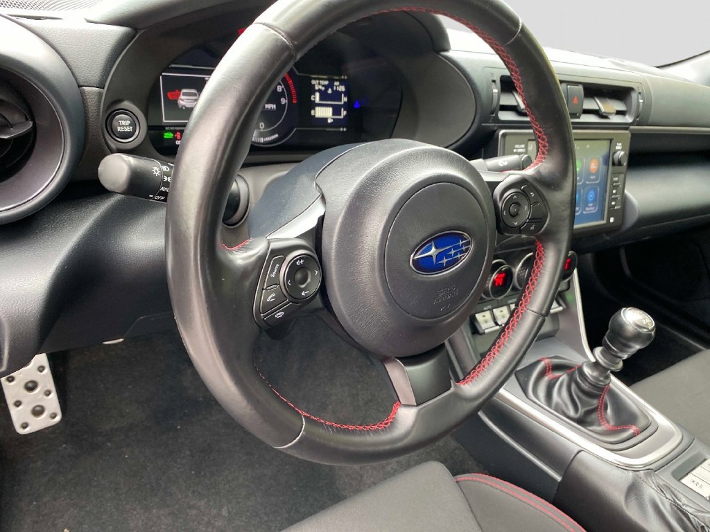 Used 2022 White Subaru Premium image 10