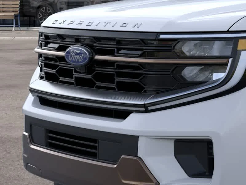 New 2026 Space Silver Metallic Ford King Ranch image 17