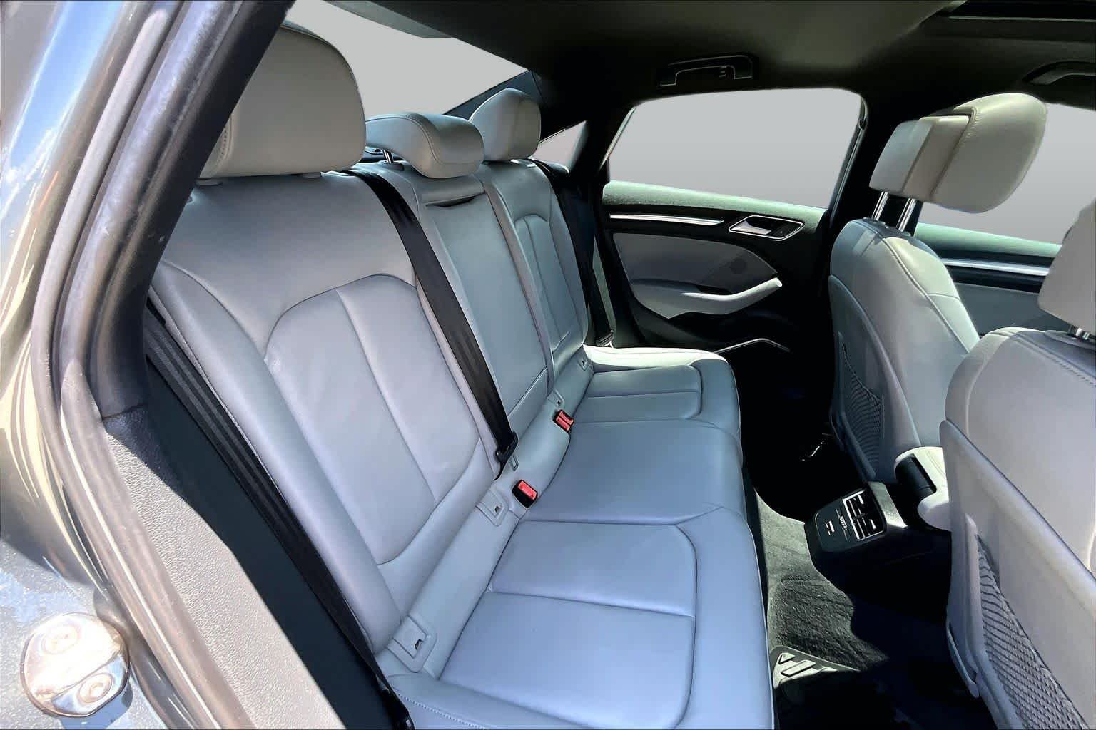 Used 2020 Monsoon Gray Metallic Audi Premium Plus image 18