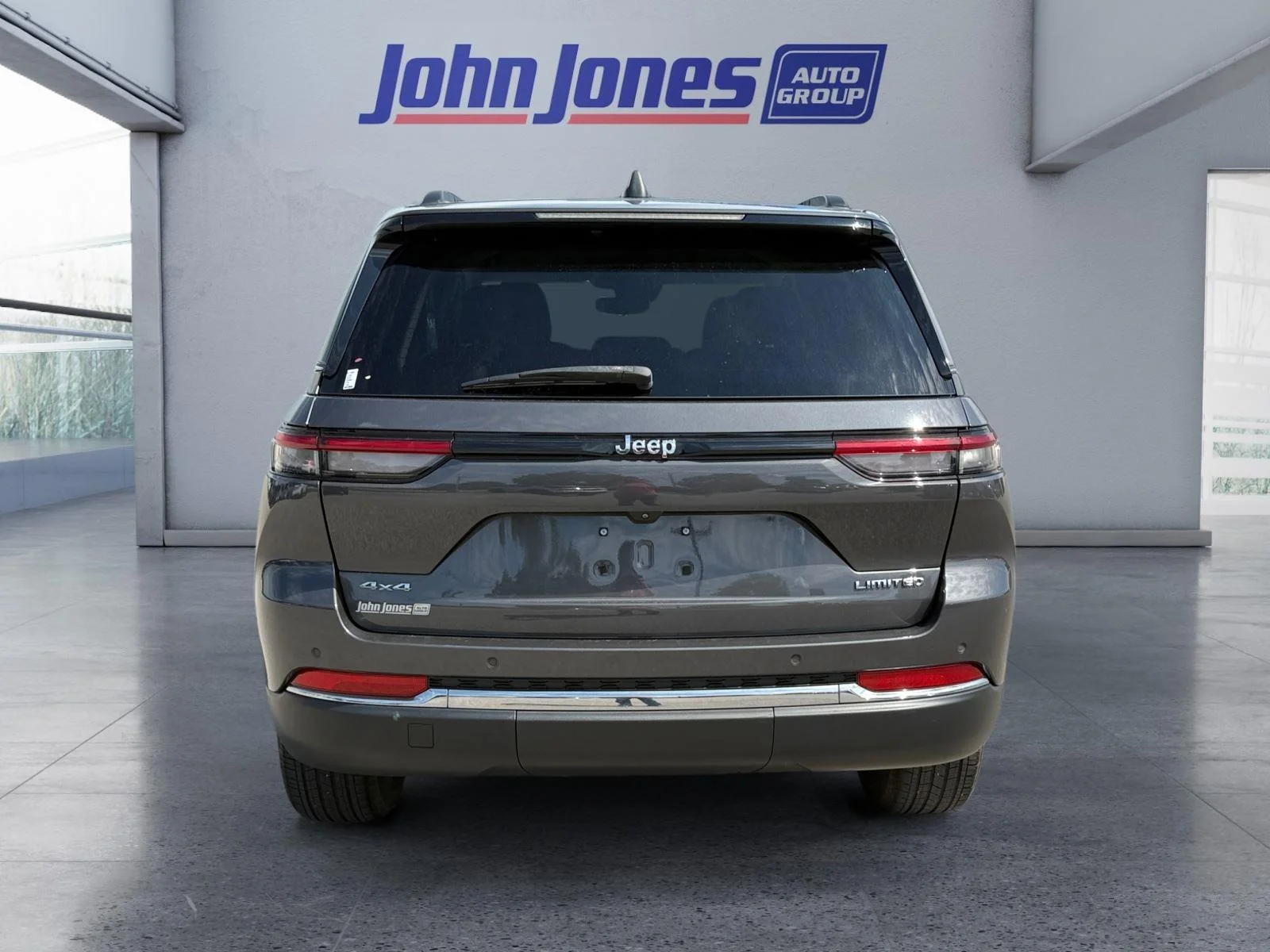 Used 2022 Baltic Gray Metallic Clearcoat Jeep Limited image 4