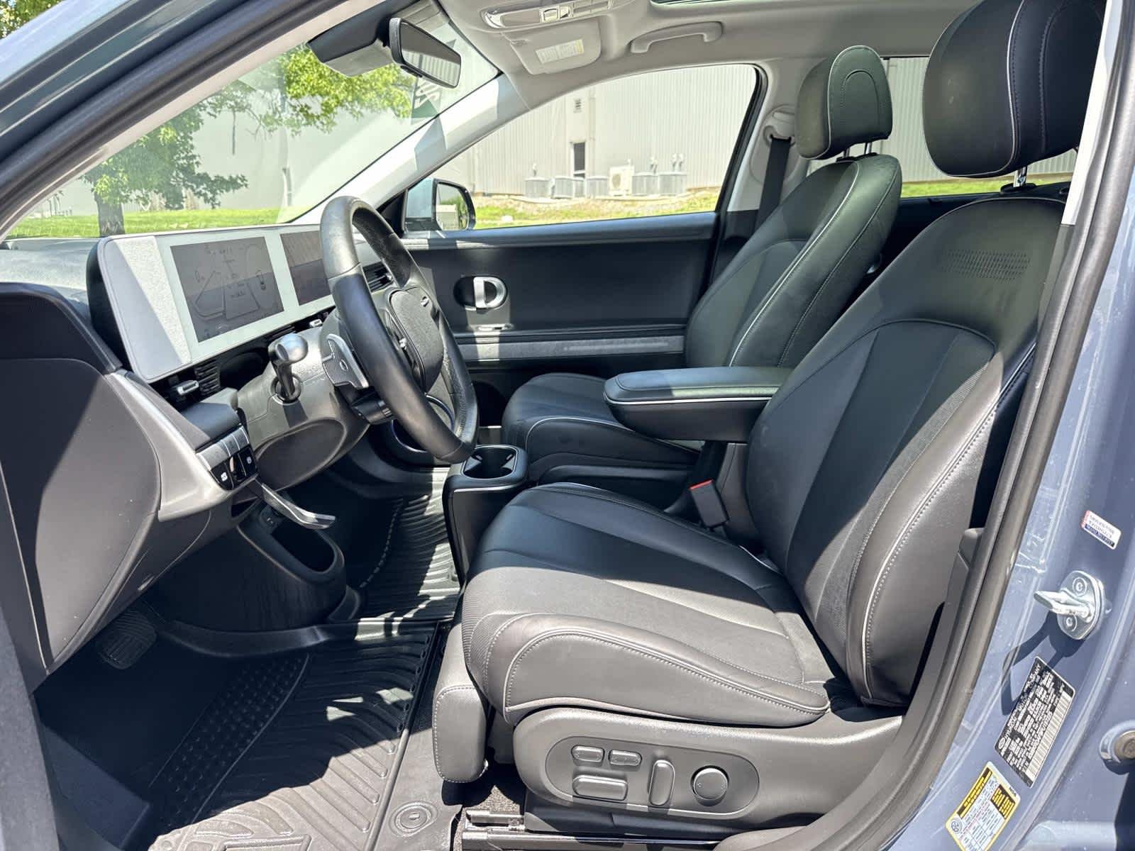 Used 2023 Digital Teal Hyundai Limited image 14