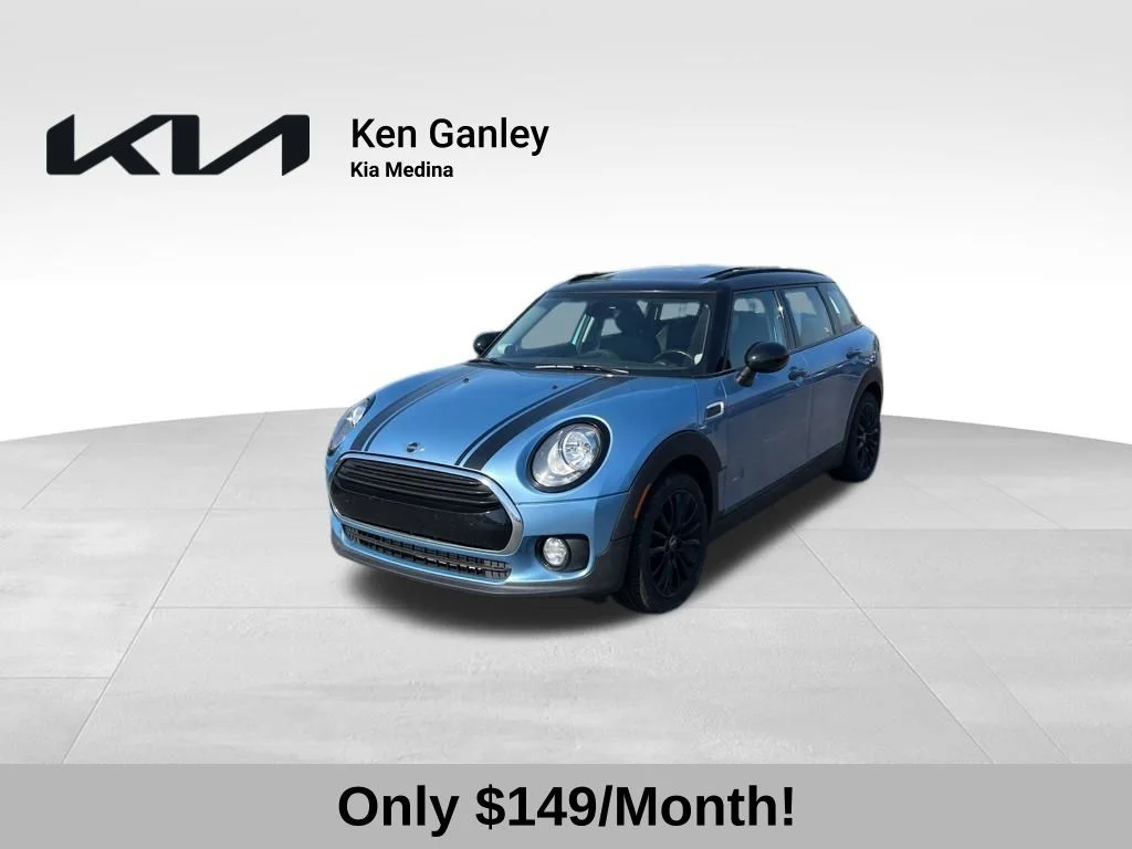 2017 MINI Clubman Cooper ALL4's photo