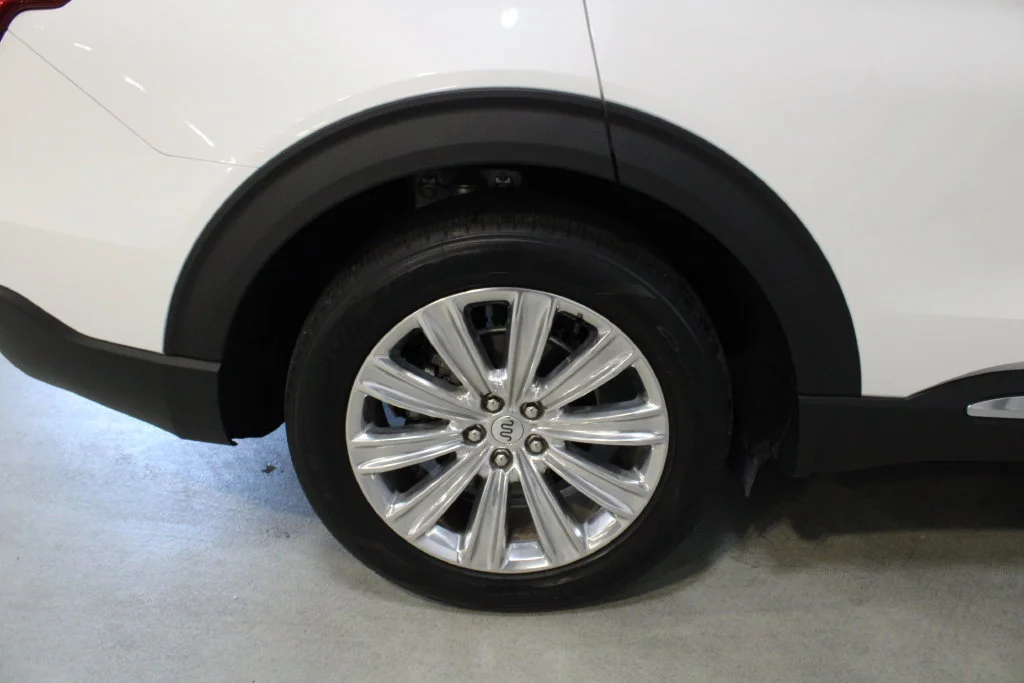 Used 2022 White Ford King Ranch image 28