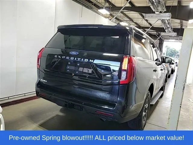 Used 2025 Black Ford Active image 5