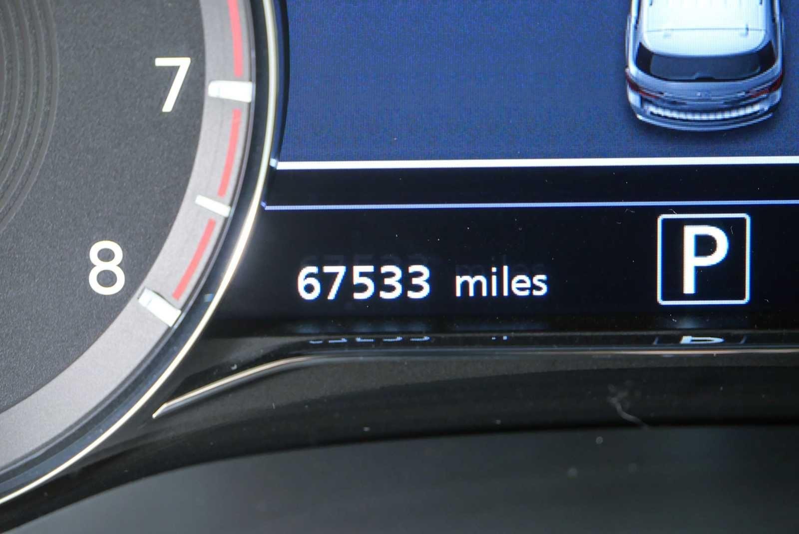 Used 2020 Moonstone White INFINITI LUXE image 9