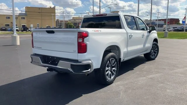 2023 Chevrolet Silverado 1500 LT - Photo 8