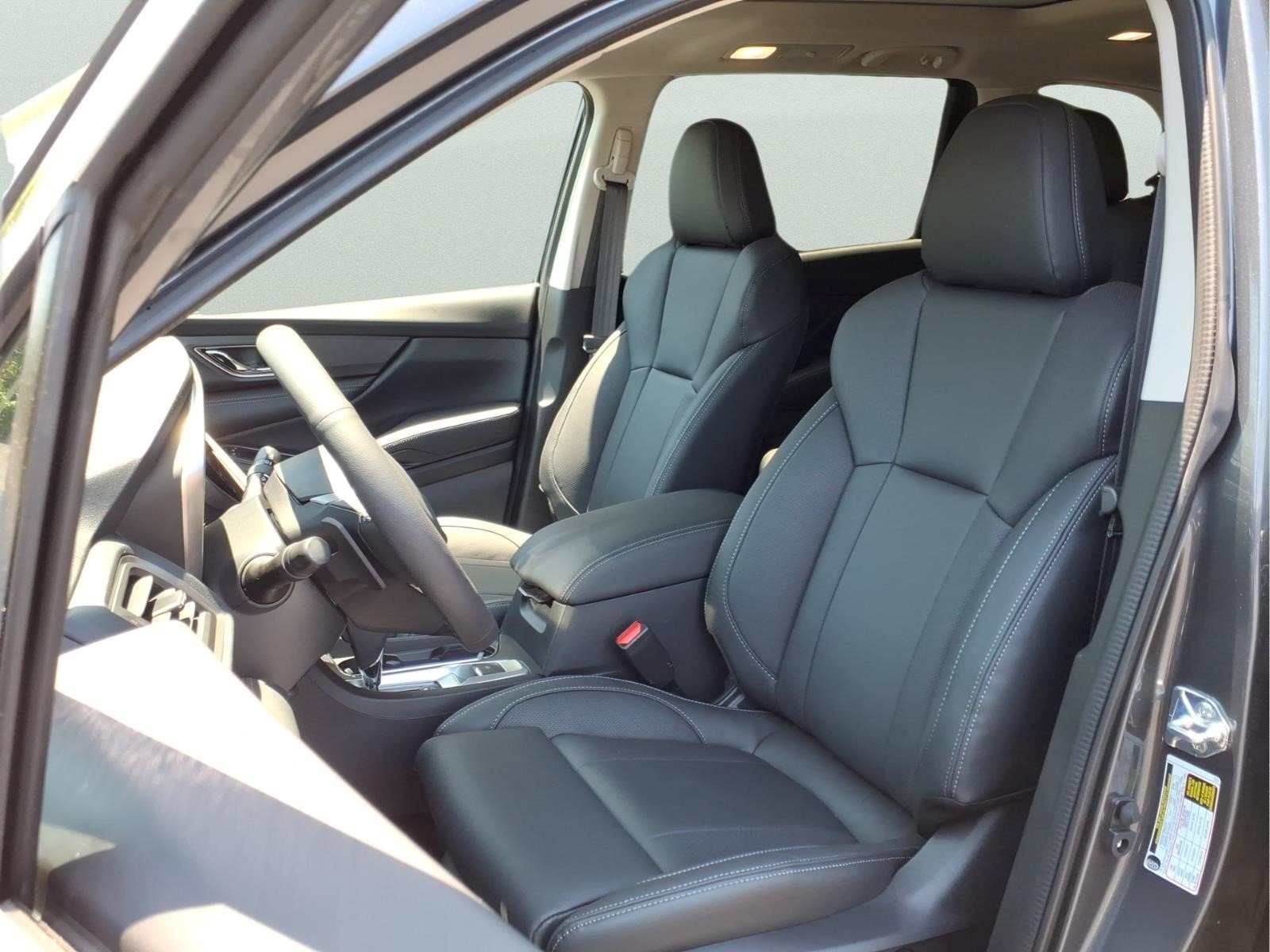 New 2026 MAGNETITE GRAY METALLIC Subaru Limited 7-Passenger image 4