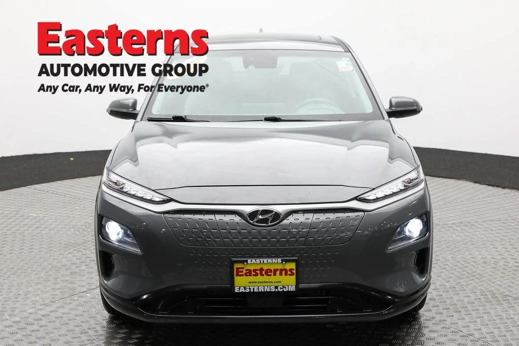 Used 2021 Gray Hyundai Ultimate image 2