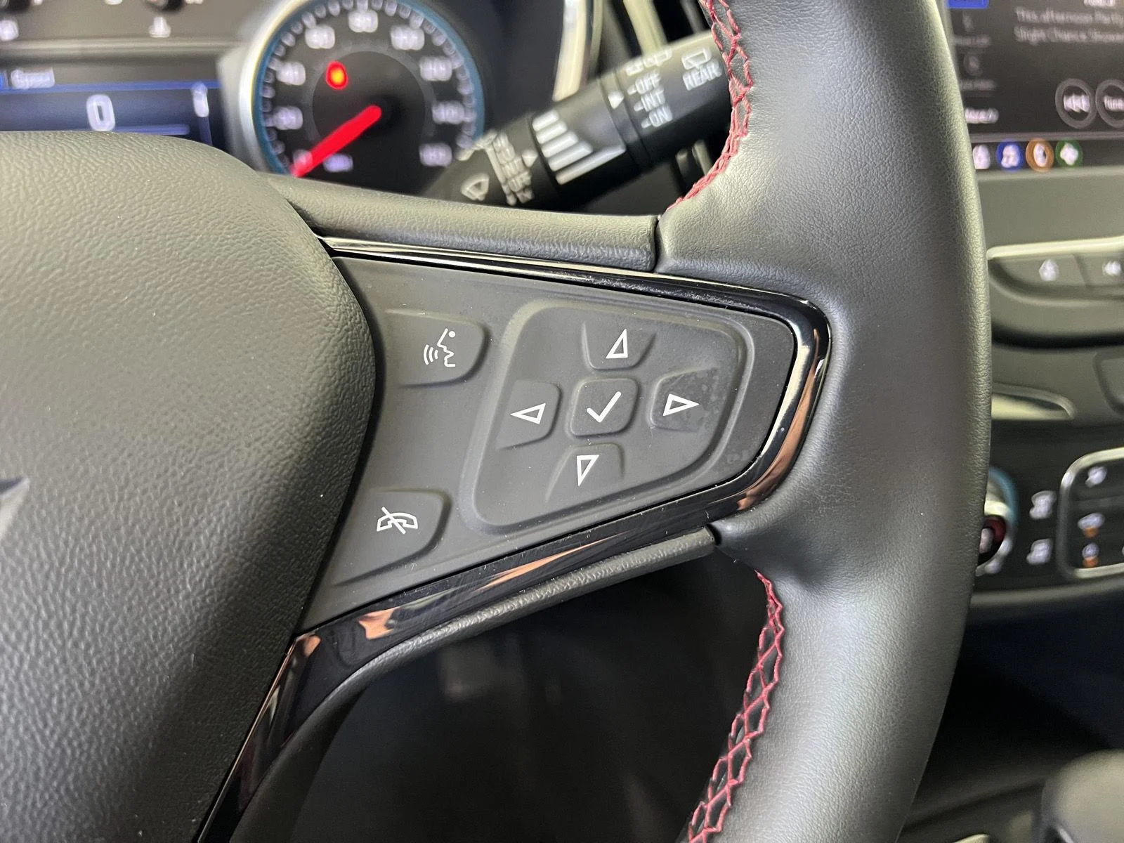 Used 2023 Sterling Gray Metallic Chevrolet RS image 10
