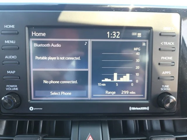 Used 2022 Silver Toyota LE image 19