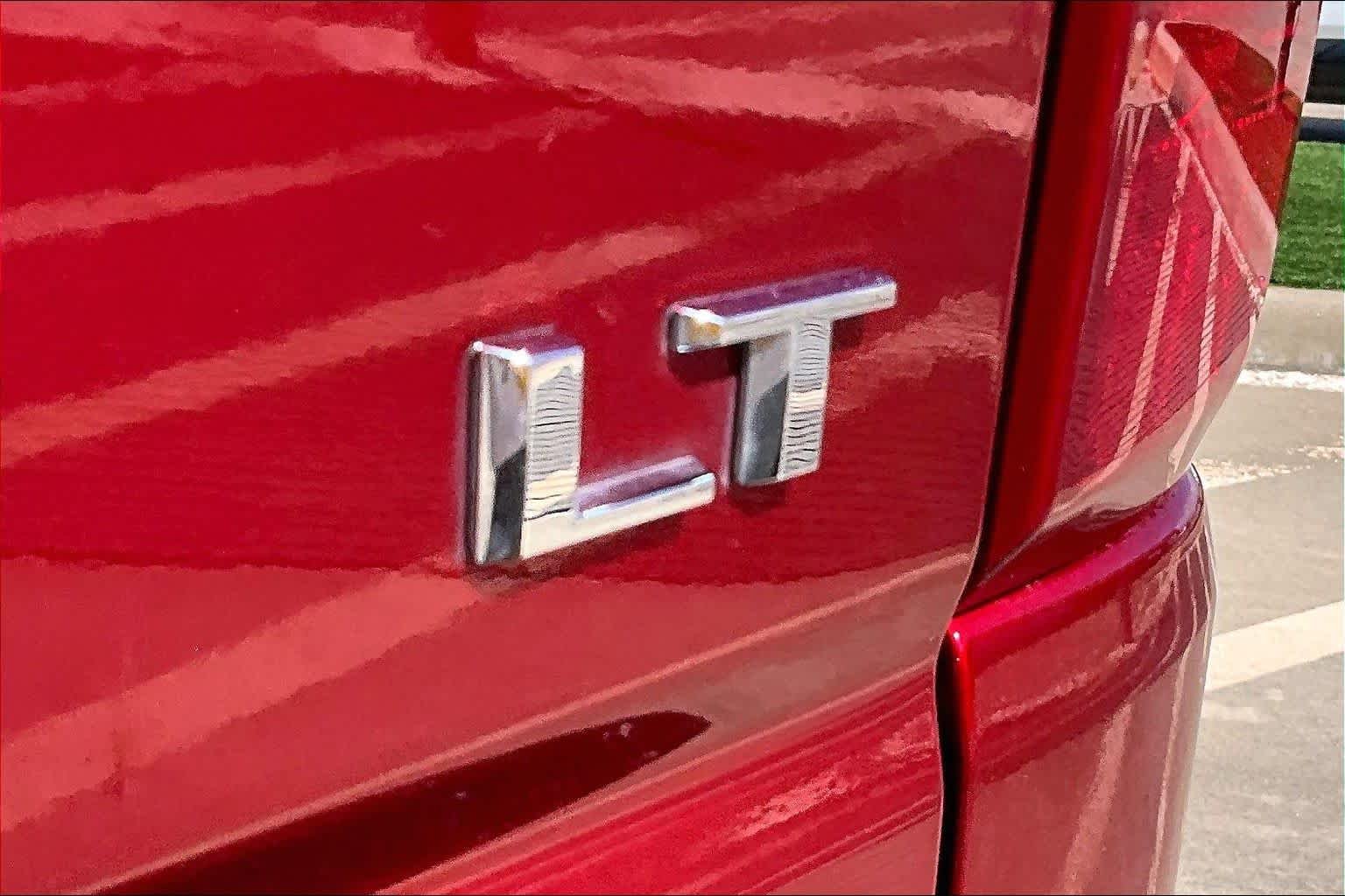 Used 2023 Radiant Red Tintcoat Chevrolet LT image 10