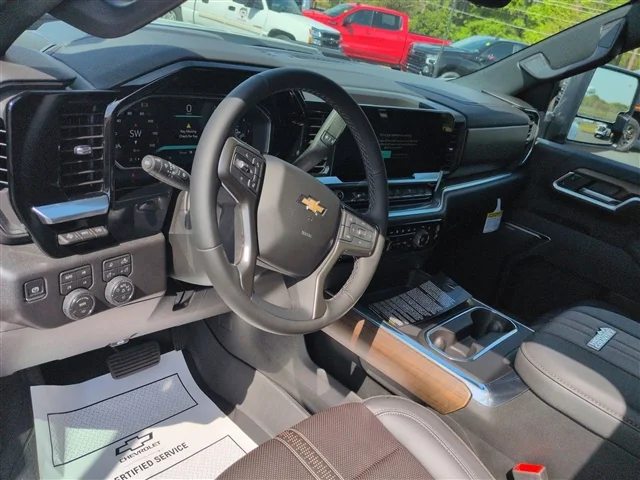 New 2026 Polar White Tricoat Chevrolet High Country DRW image 34
