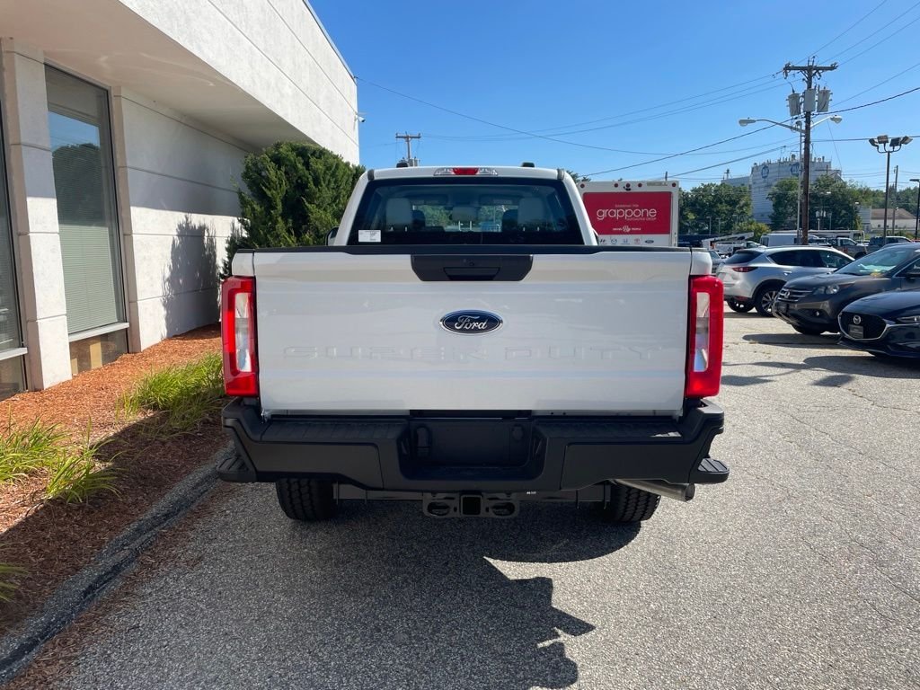 New 2026 Oxford White Ford F-350® XL image 7