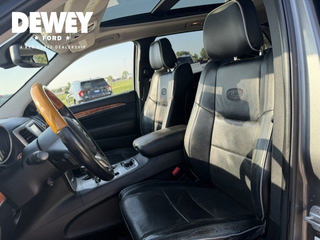 Used 2011 Mineral Gray Clearcoat Metallic Jeep Overland image 10