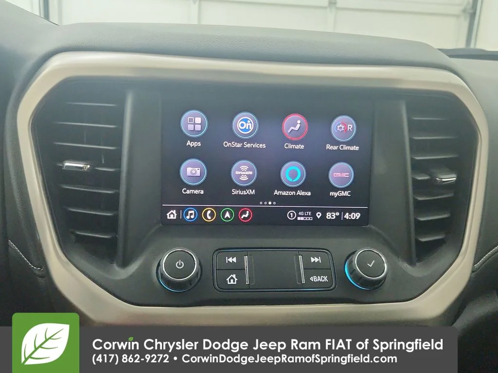 Used 2023 Silver GMC Denali image 23