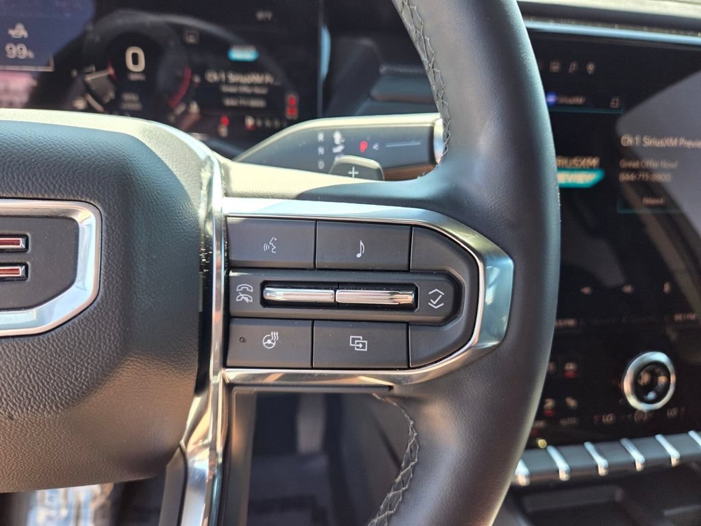 Used 2025 Summit White GMC FWD Elevation image 32