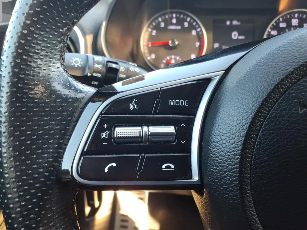 Used 2020 Gray Kia GT-Line image 25
