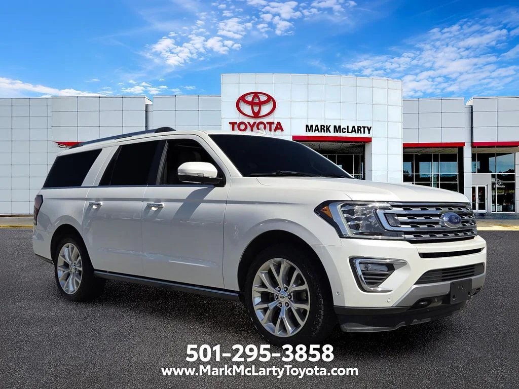 Used 2018 White Ford Limited image 7
