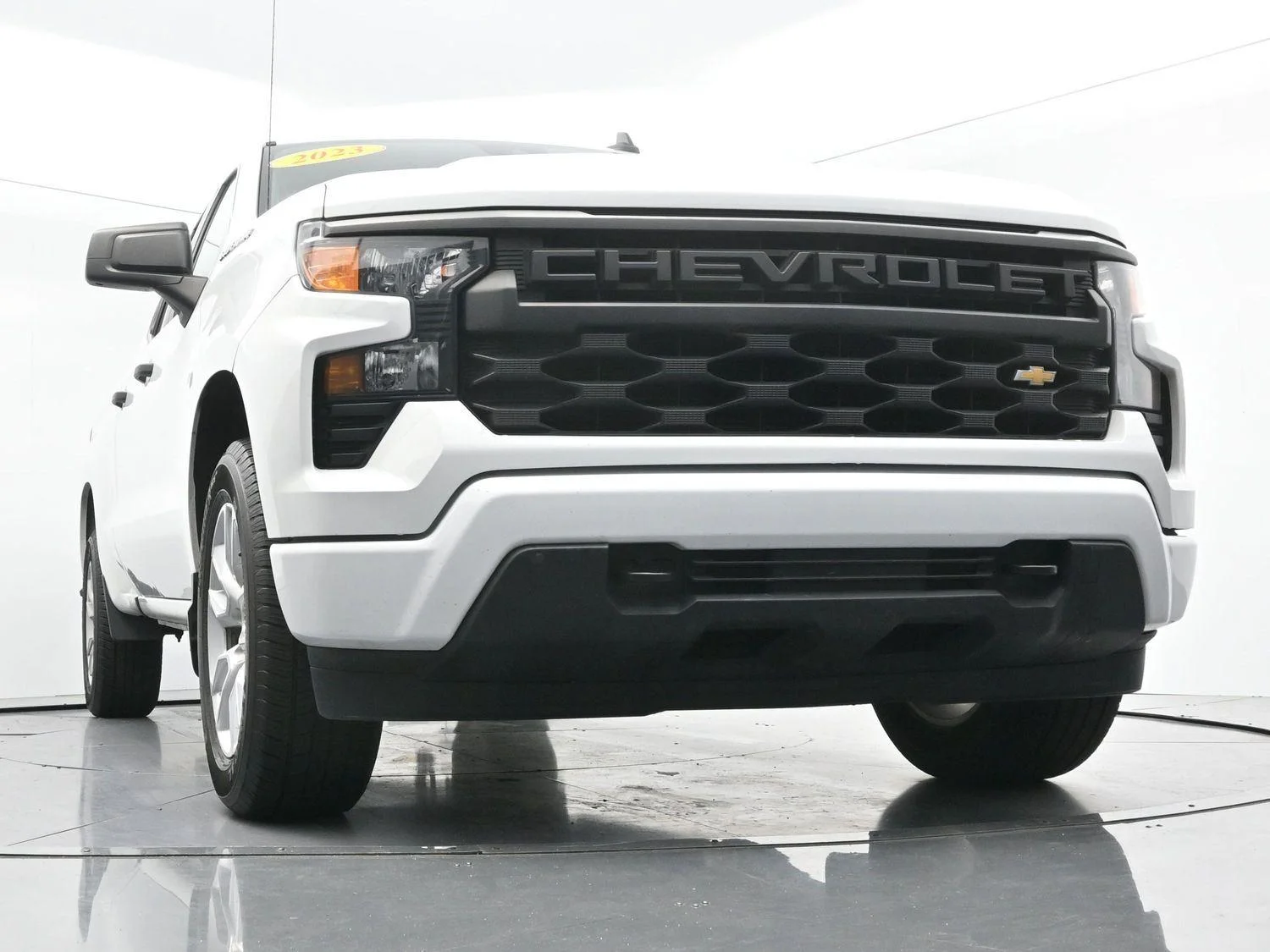 Used 2023 Summit White Chevrolet Custom image 41