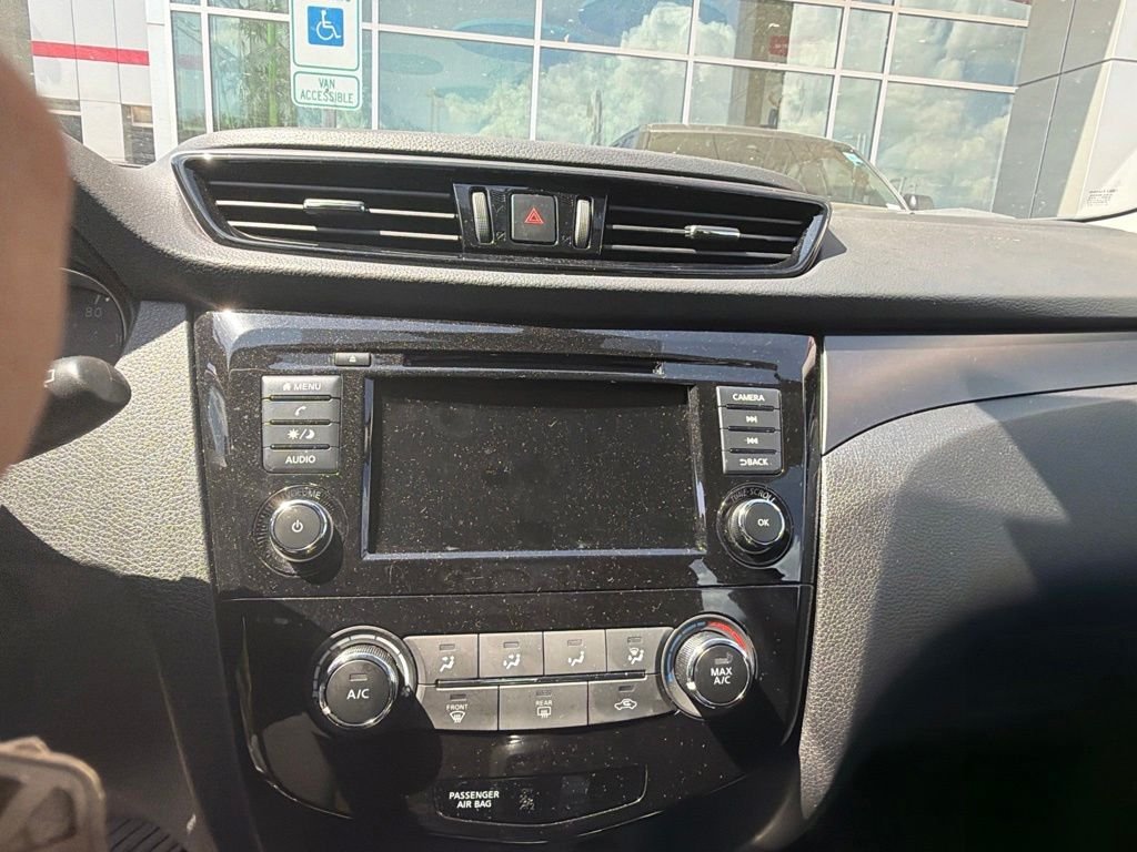 Used 2022 Black Nissan S image 14
