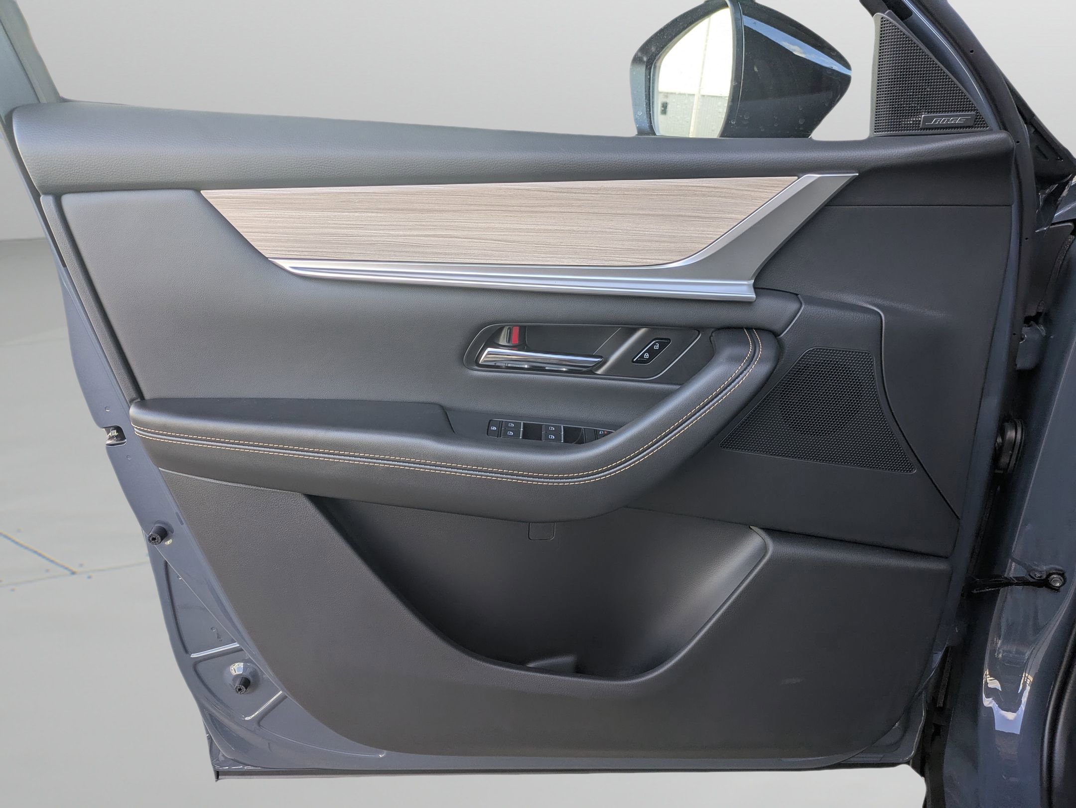 2025 Mazda CX-70 Premium Package - Photo 9