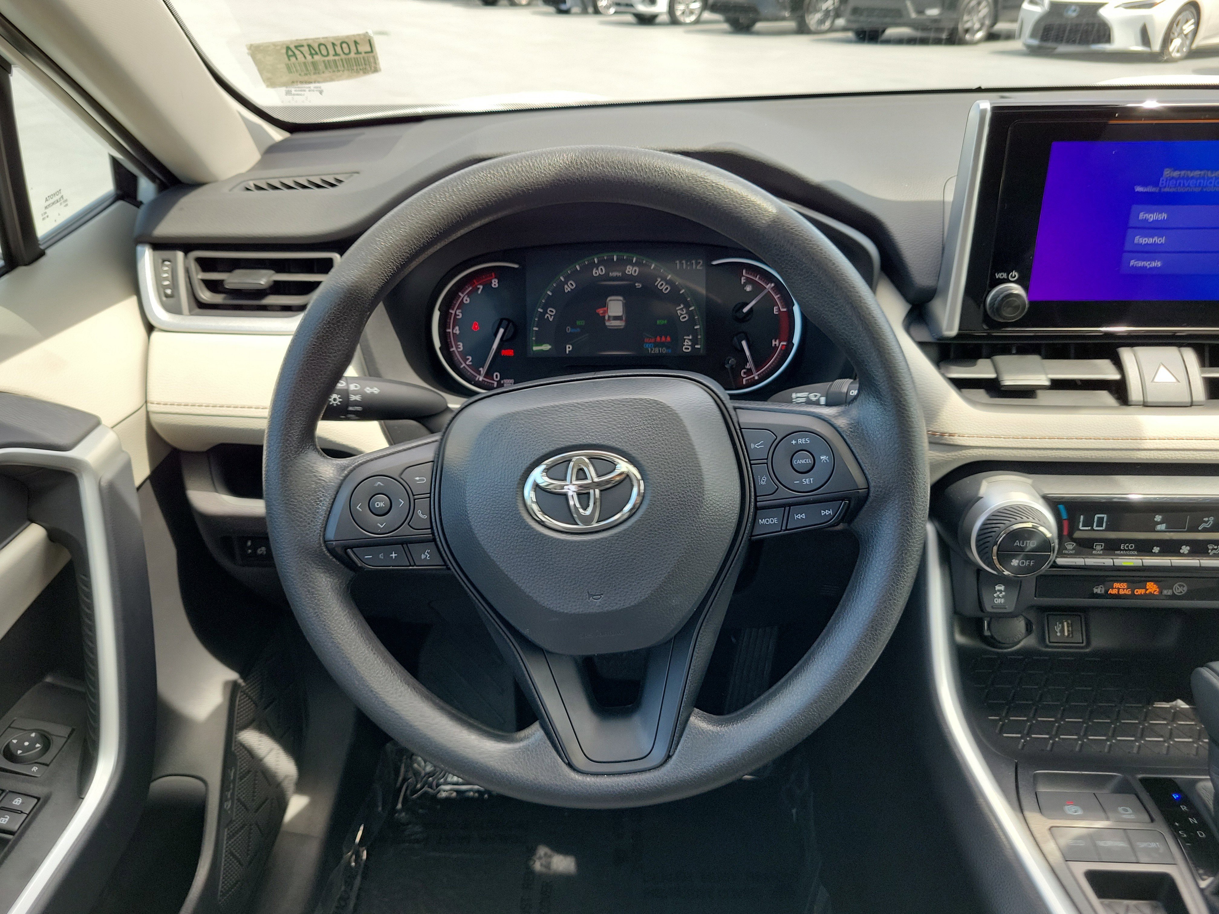 Used 2025 Ice Toyota XLE image 17