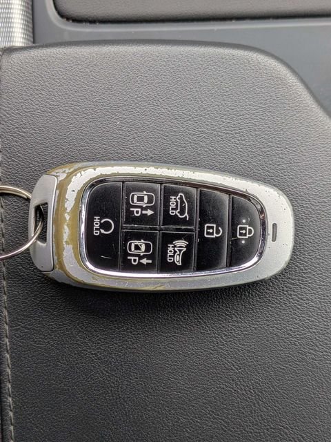 Used 2023 Red Hyundai Calligraphy image 35