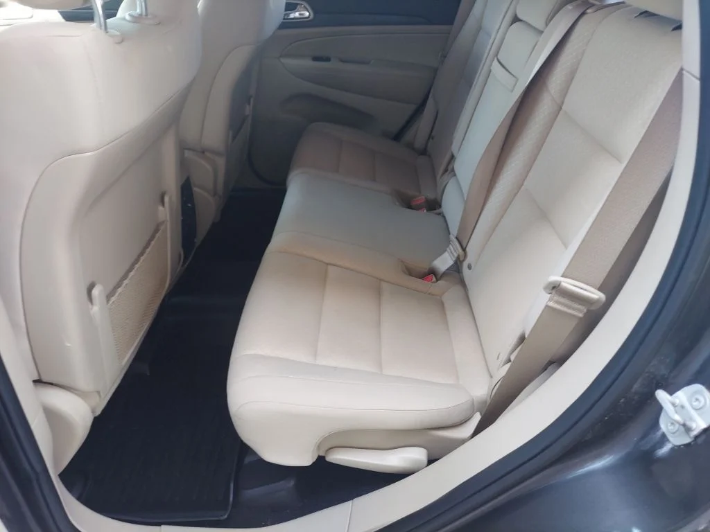 Certified Used 2019 Gray Jeep Laredo E image 38