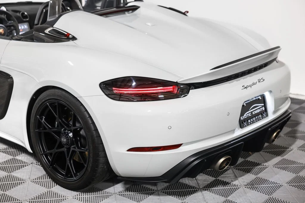 2024 Porsche 718 Spyder RS - Photo 20