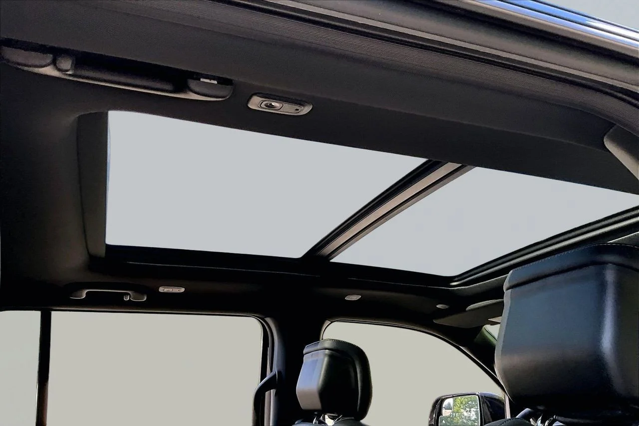 New 2026 High Gloss Black Exterior Paint Jeep Limited Altitude image 16