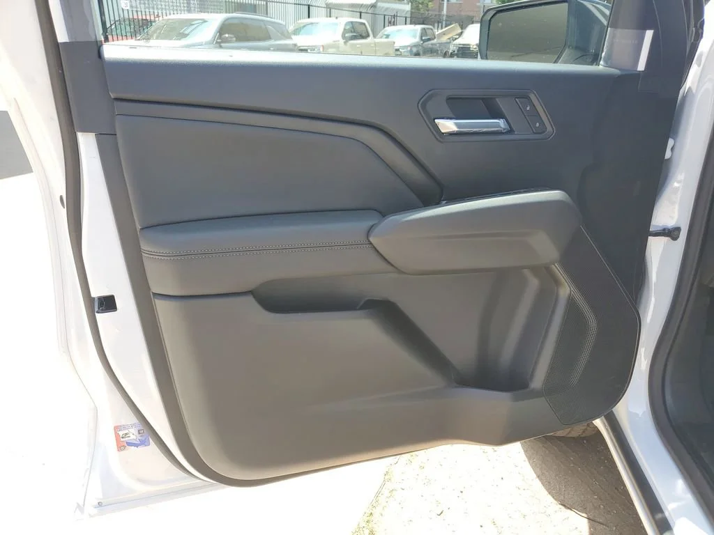 2026 Chevrolet Colorado LT - Photo 19