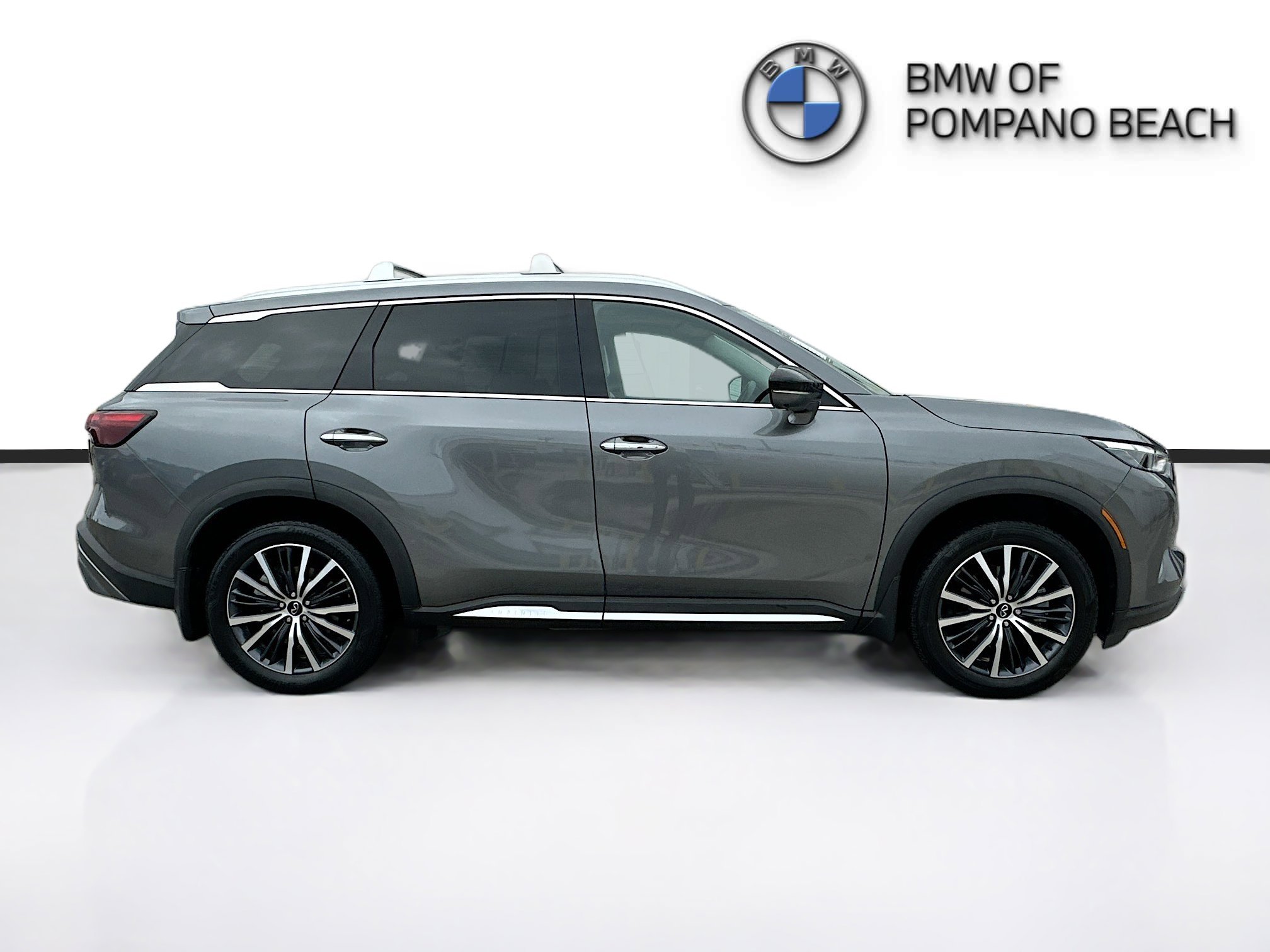 Used 2023 Graphite Shadow INFINITI SENSORY image 8